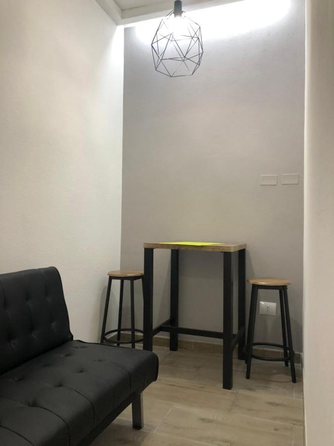 Domus Alice Apartment Monserrato Bagian luar foto