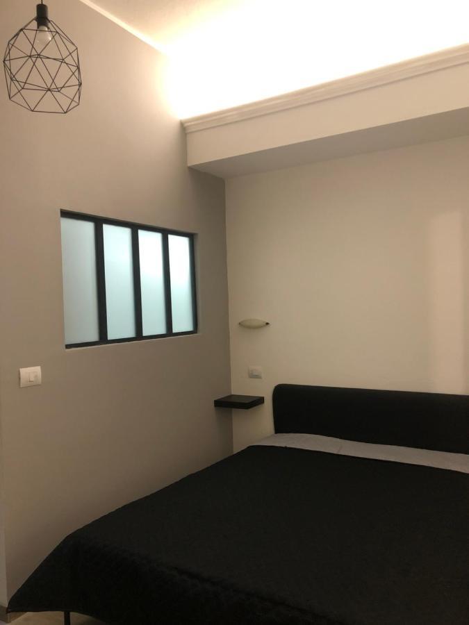 Domus Alice Apartment Monserrato Bagian luar foto