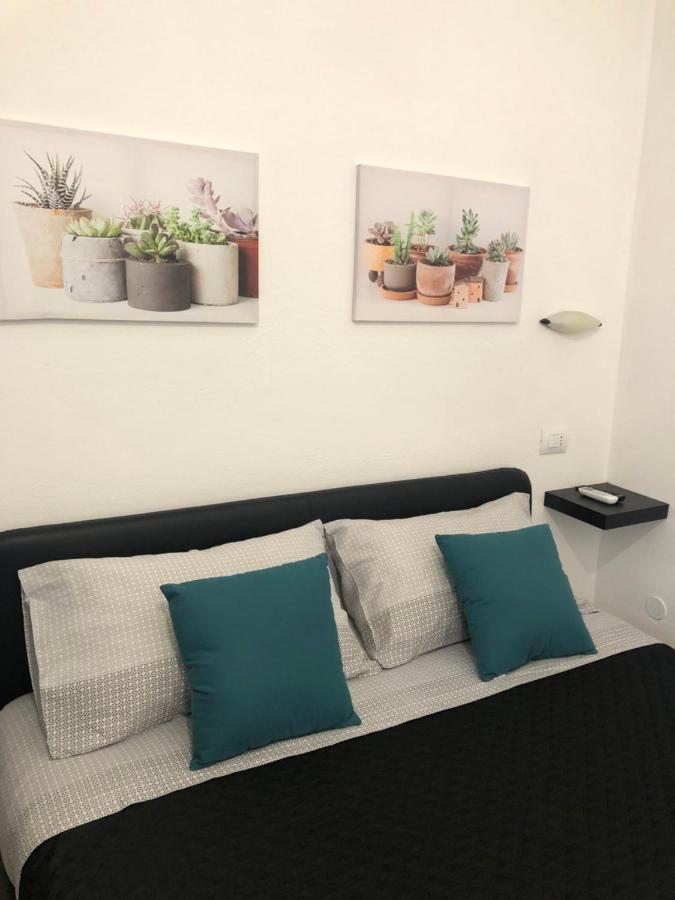Domus Alice Apartment Monserrato Bagian luar foto