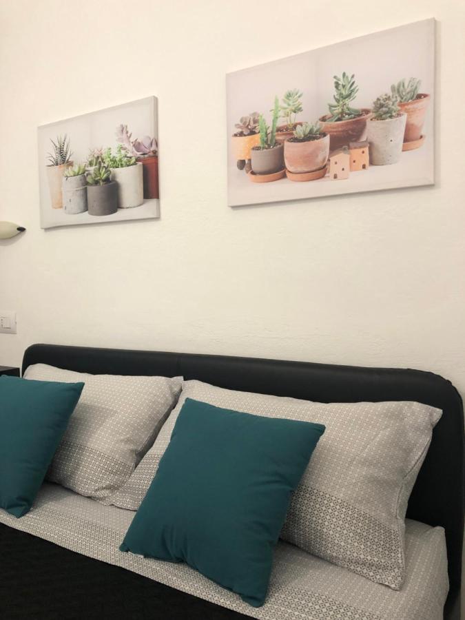 Domus Alice Apartment Monserrato Bagian luar foto
